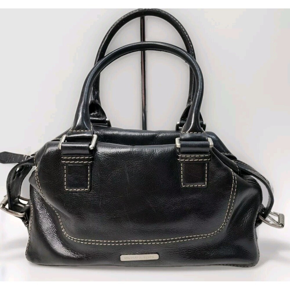MICHAEL KORS BLACK SMOOTH LEATHER SATCHEL SILVER TONE HARDWARE